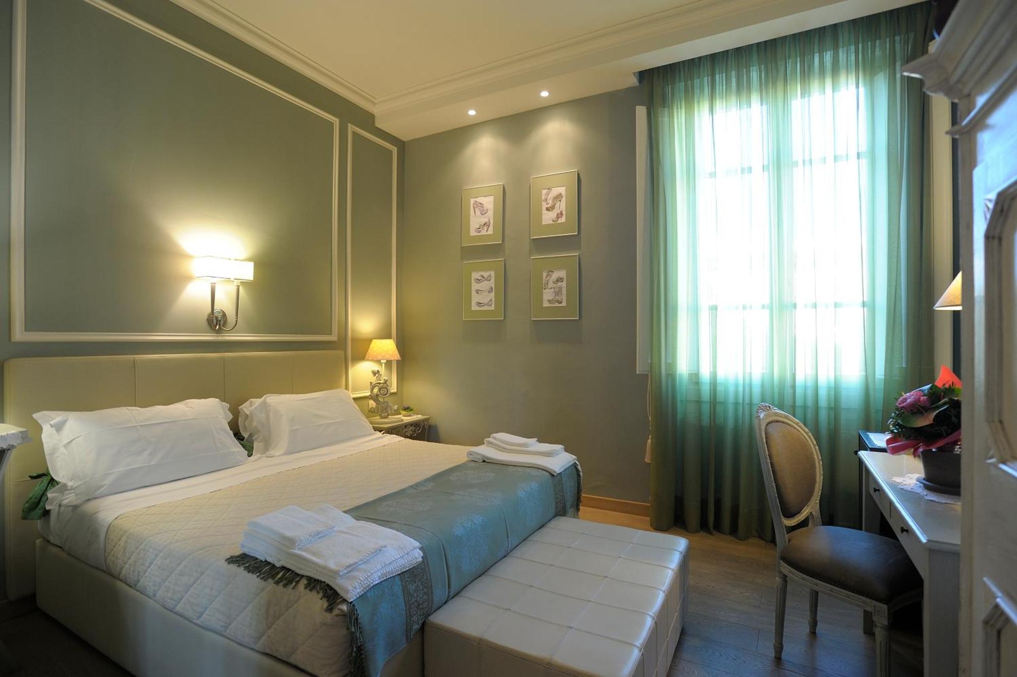 Couette-café Luxury La Dimora Degli Angeli 3*